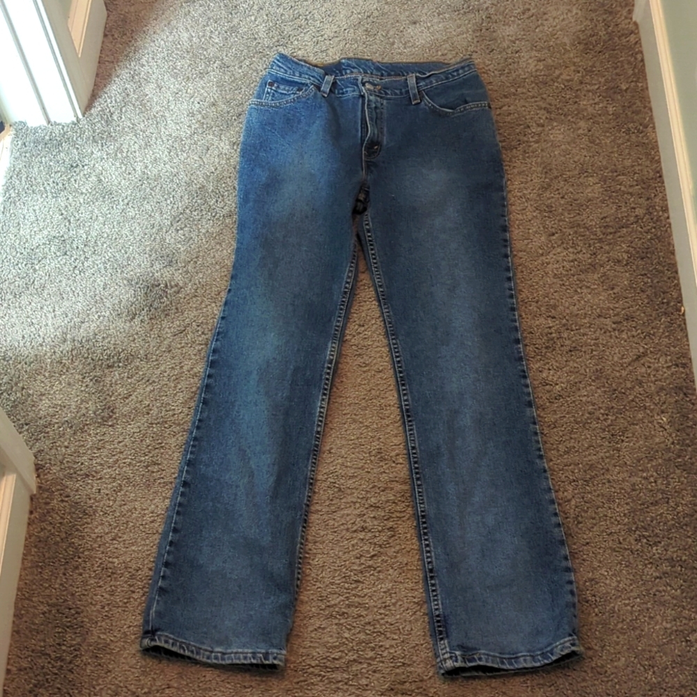Juniors size 9 Levi's slim fit boot cut flared jeans